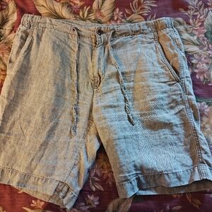 Loro Piana Linen Shorts